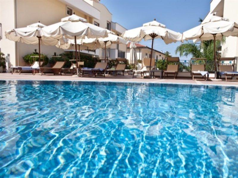 Virgilio Grand Hotel Sperlonga Exterior foto